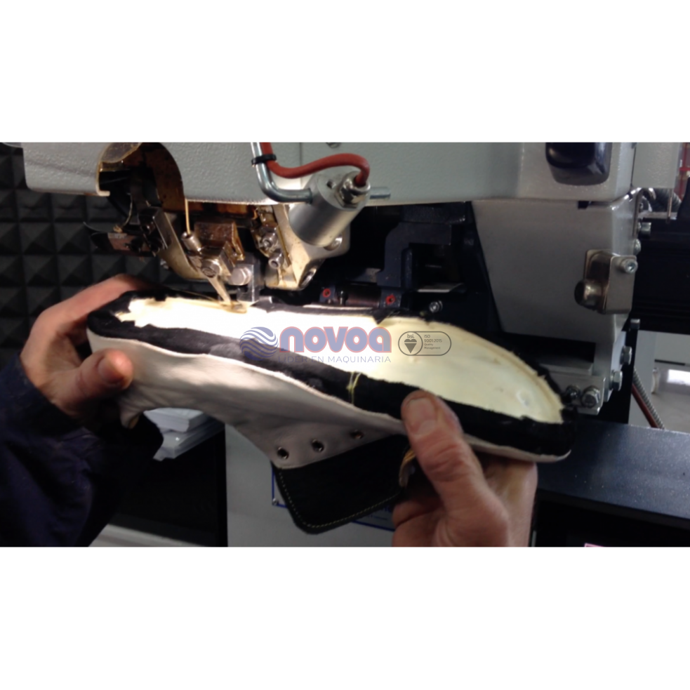 Fioretto EWS4HT. Máquina de costura welt.