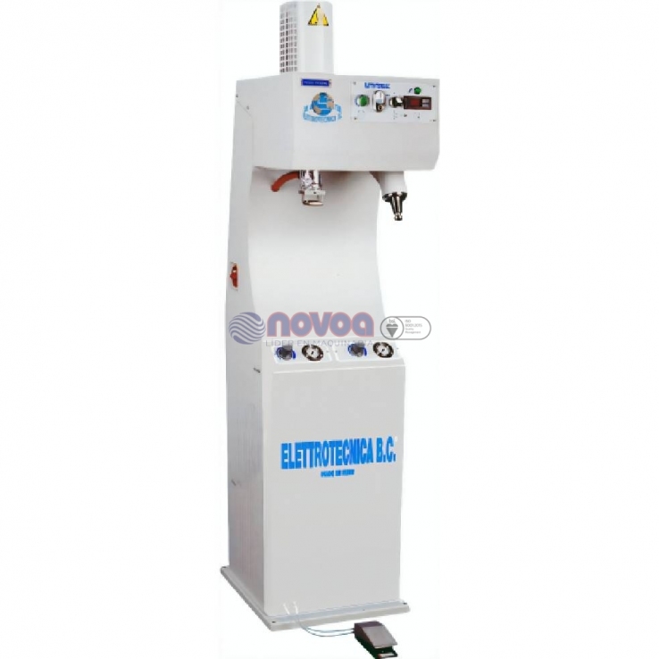 Elettrotecnica BC 270 PS. Termo planchadora con martillo sentador.