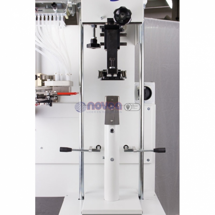 Sabal 360T. Máquina para clavar tacón.